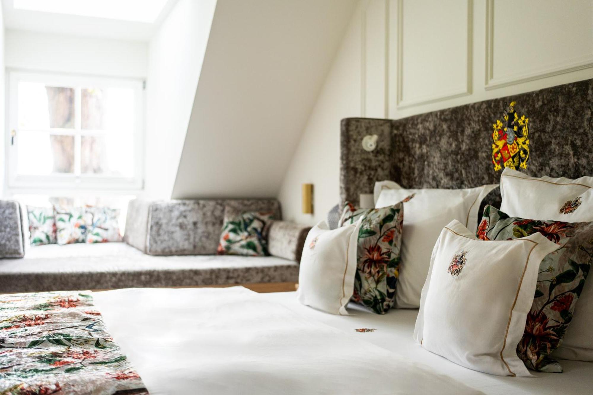 Schlossresidenz - Boutique Apartments & Hotel Suiten Schloss Ricklingen Luaran gambar